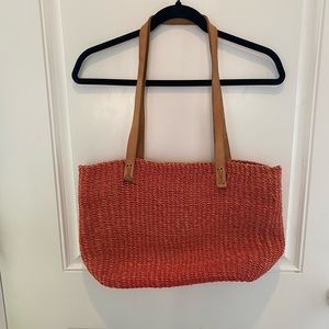 Woven boho orange straw market beach tote shopping bag with zip closure